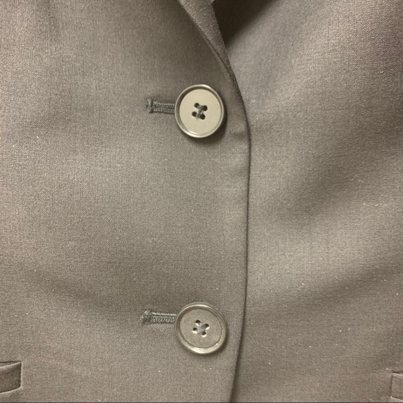 Ann Taylor Blazer. Size 2 Petite. Black. - Picture 9 of 9